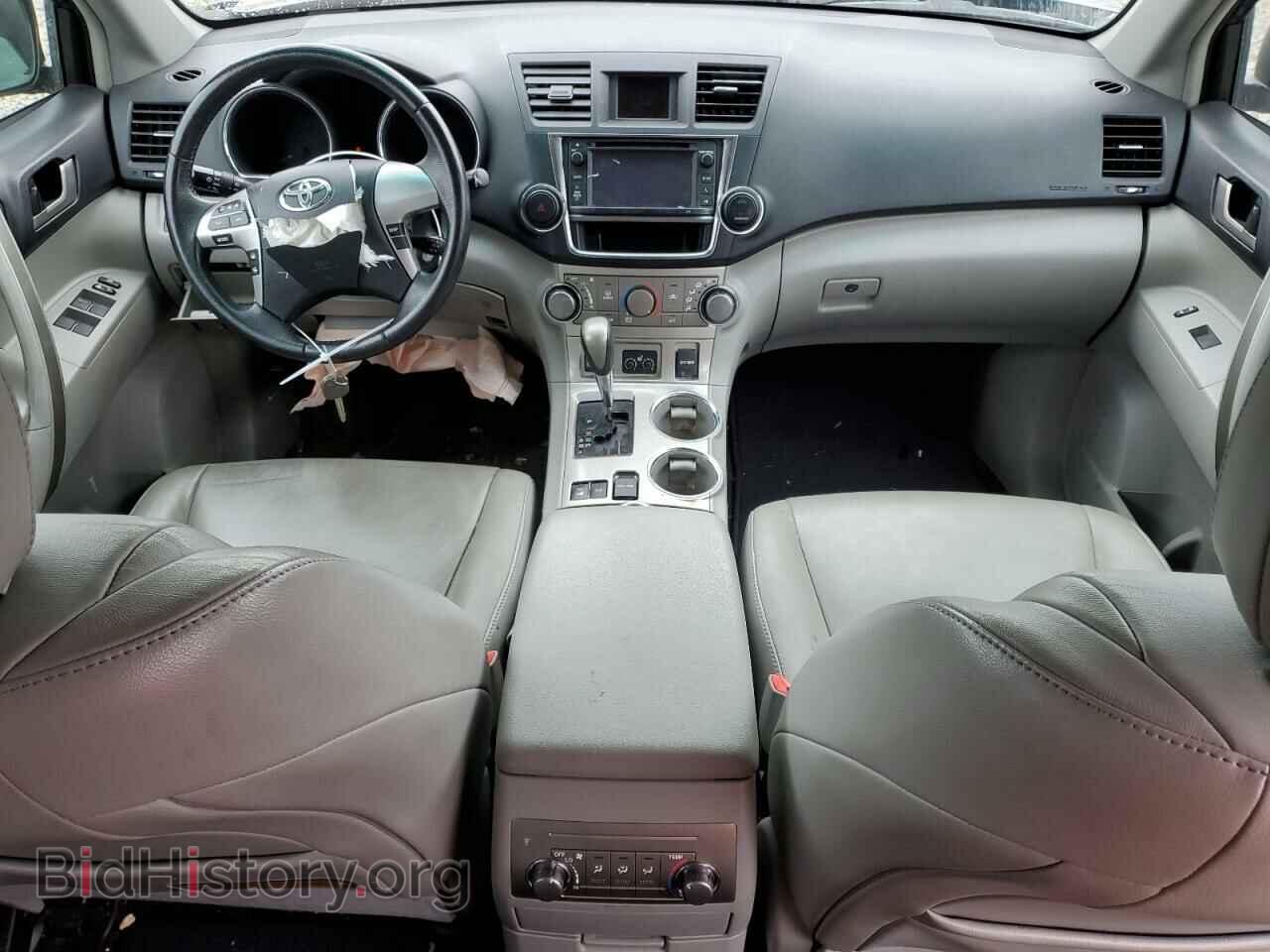 2013 TOYOTA HIGHLANDER - VIN: 5TDBK3EH8DS235879 - Photo 8