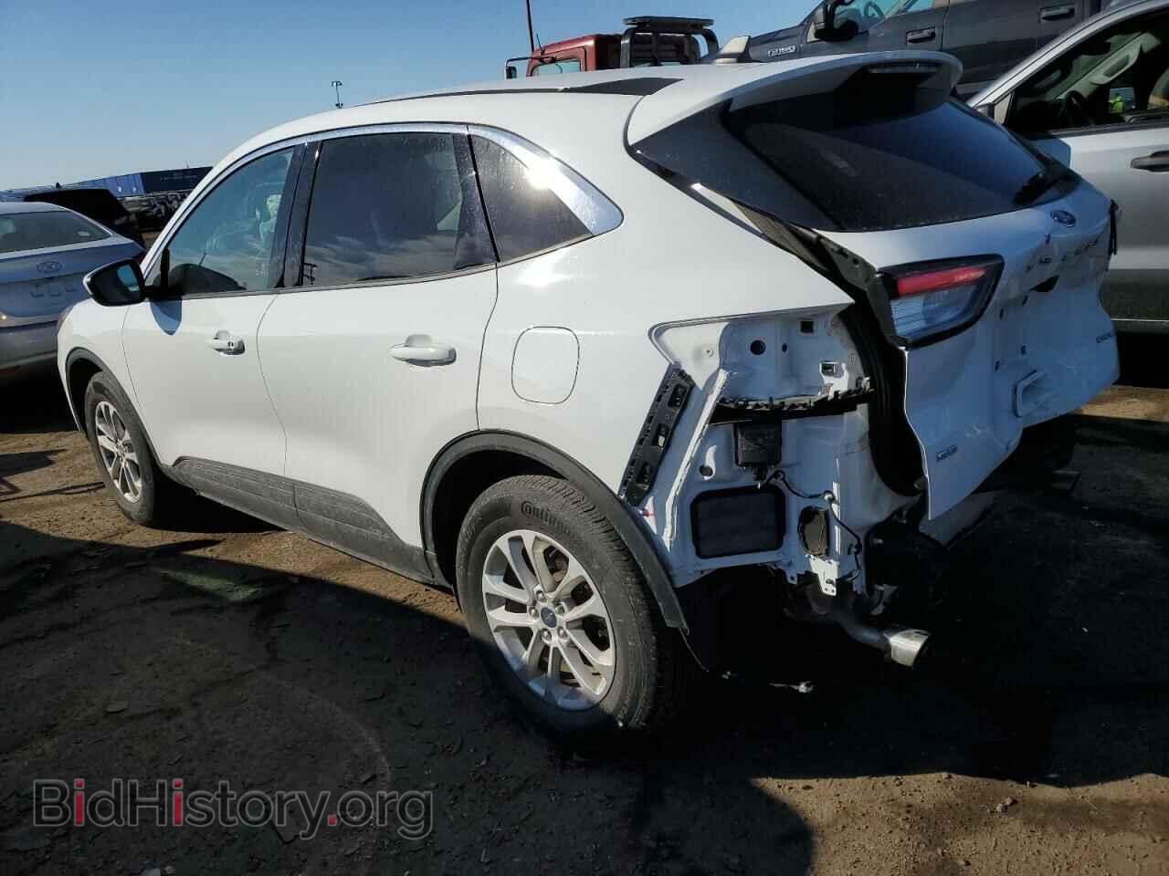 2021 FORD ESCAPE - VIN: 1FMCU9G65MUB23268 - Фото 2