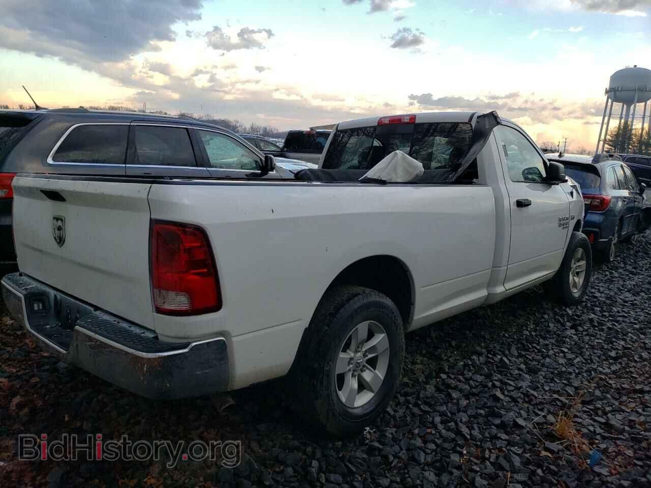2020 RAM 1500 - VIN: 3C6JR6DT7LG136831 - Фото 3