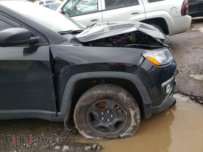 2021 Jeep COMPASS (VIN 3C4NJDAB0MT527197) — photo 9 of 10