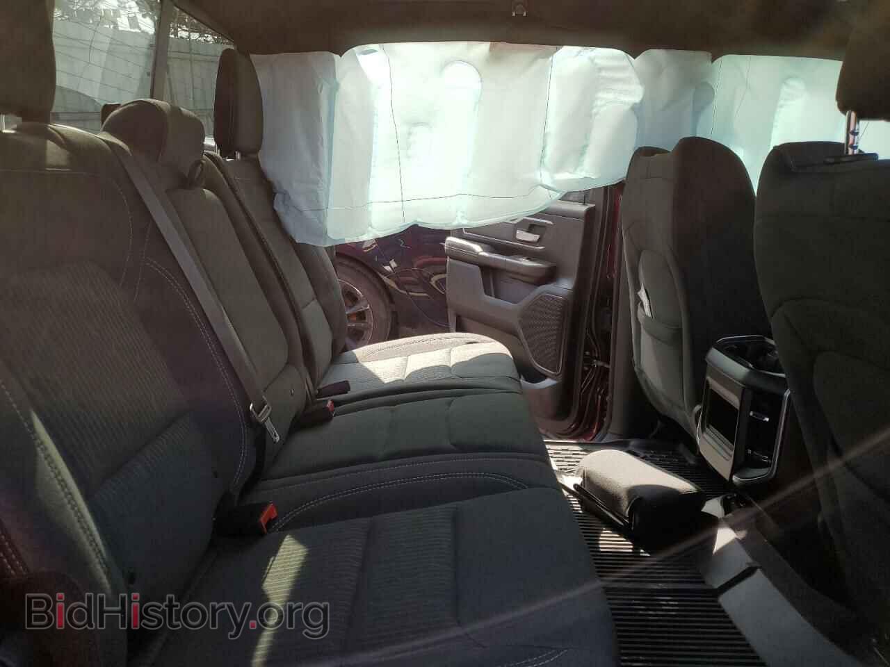 2019 RAM 1500 - VIN: 1C6SRFFT8KN892787 - Фото 10