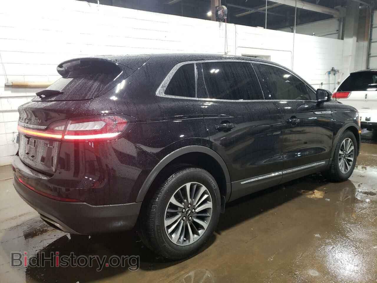 2020 LINCOLN NAUTILUS - VIN: 2LMPJ8J9XLBL21537 - Фото 3