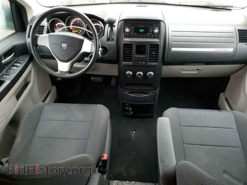 2010 Dodge CARAVAN (VIN 2D4RN4DE2AR274445) — photo 8 of 13
