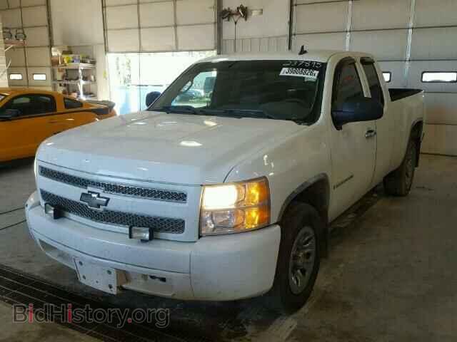 2008 CHEVROLET SILVERADO - VIN: 1GCEC19XX8Z237895 - Photo 2