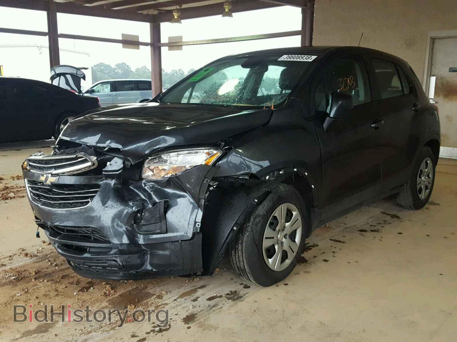 2016 CHEVROLET TRAX - VIN: 3GNCJKSB5GL240847 - Фото 2