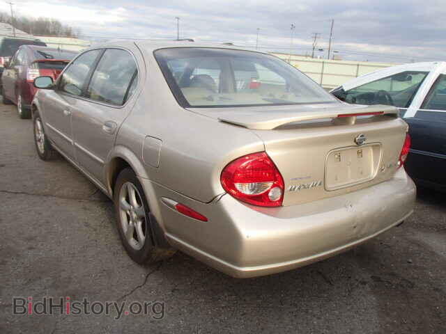 2000 NISSAN MAXIMA - VIN: JN1CA31D7YT558762 - Фото 3