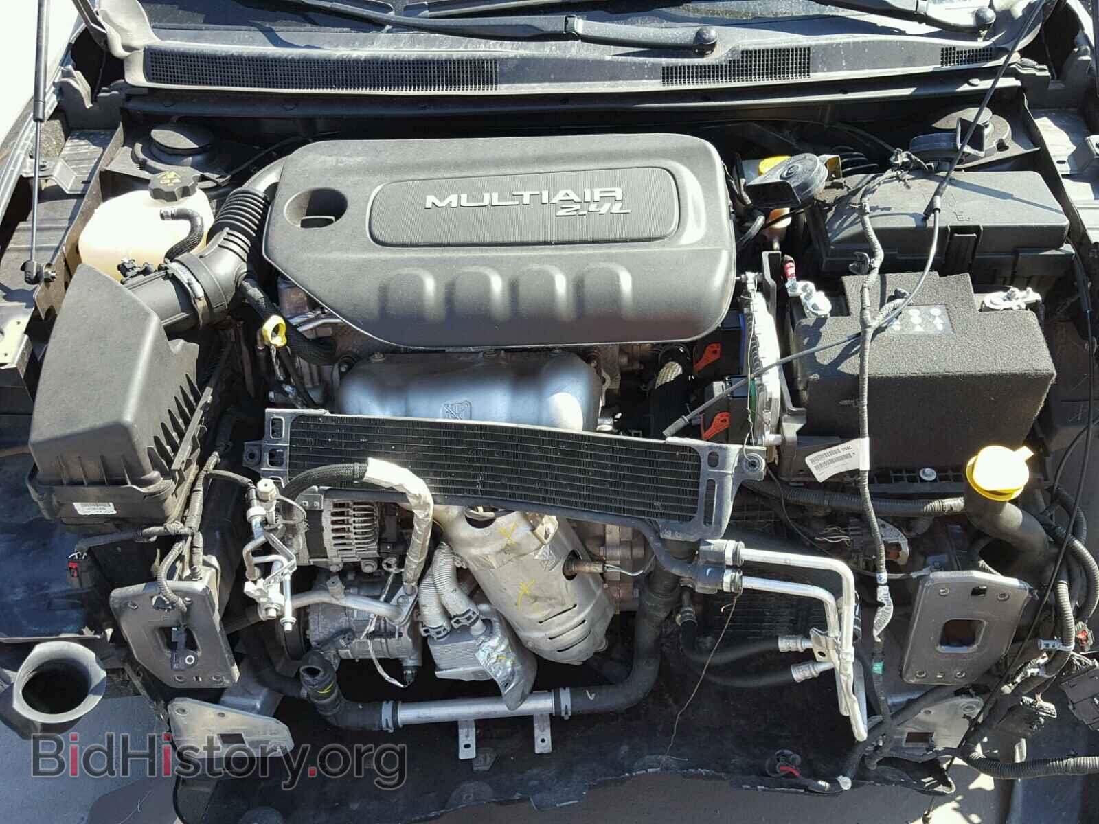 2016 CHRYSLER 200 - VIN: 1C3CCCAB3GN176760 - Фото 7