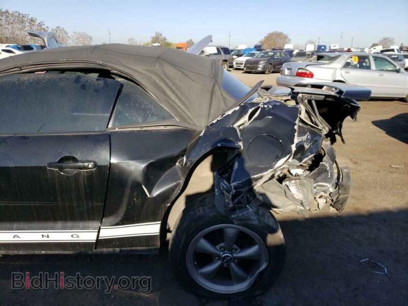 2006 Ford MUSTANG (VIN 1ZVHT84N965105921) — photo 9 of 10