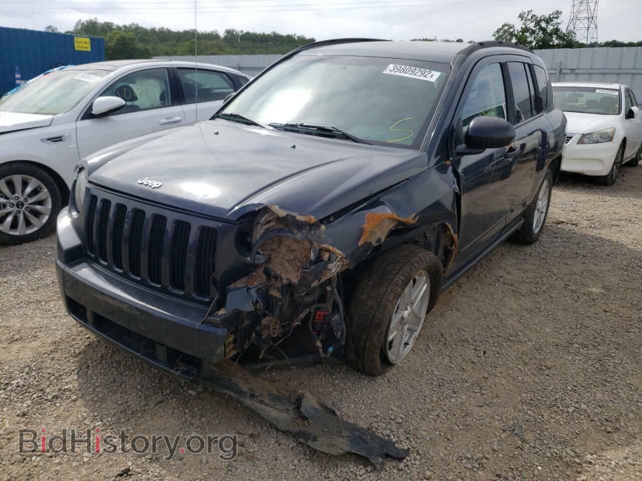 2007 JEEP COMPASS - VIN: 1J8FF47W57D427955 - Photo 2