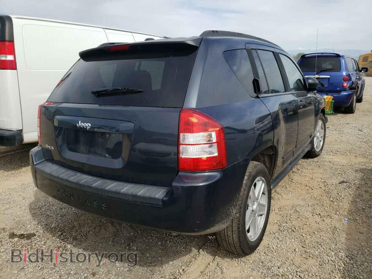 2007 JEEP COMPASS - VIN: 1J8FF47W57D427955 - Photo 4