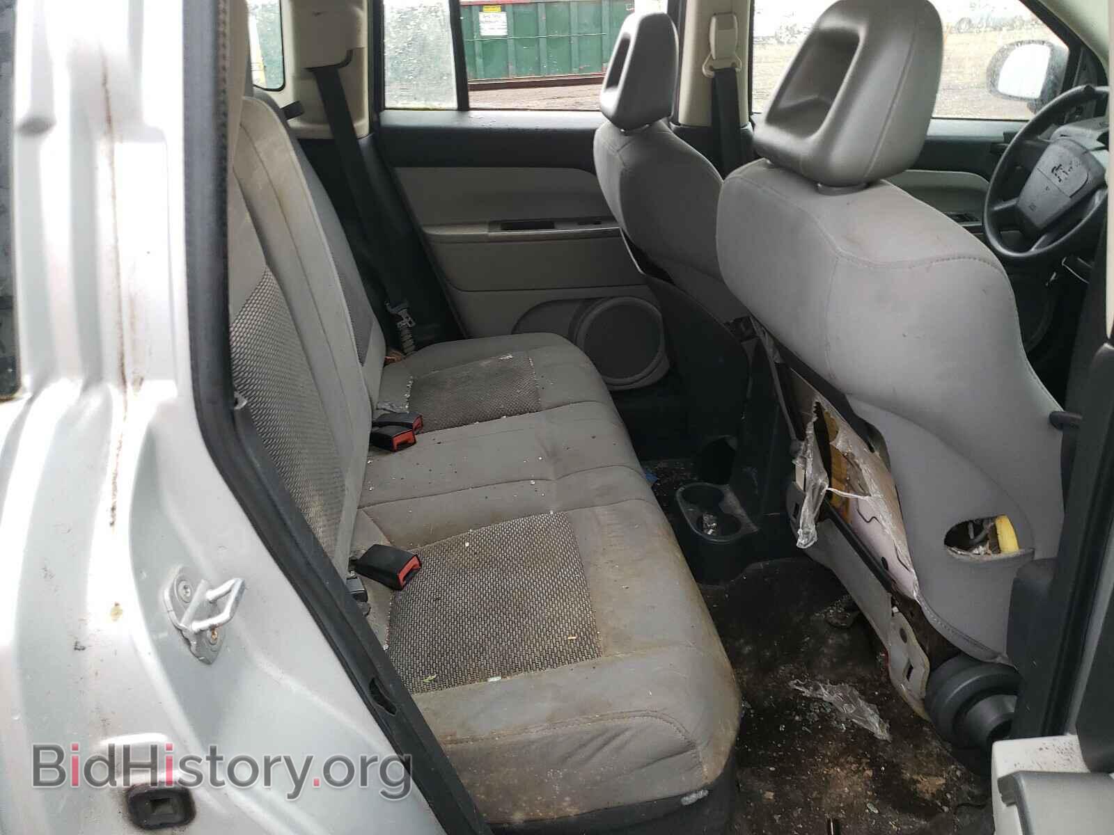 2007 JEEP COMPASS - VIN: 1J8FF47W47D207142 - Фото 6