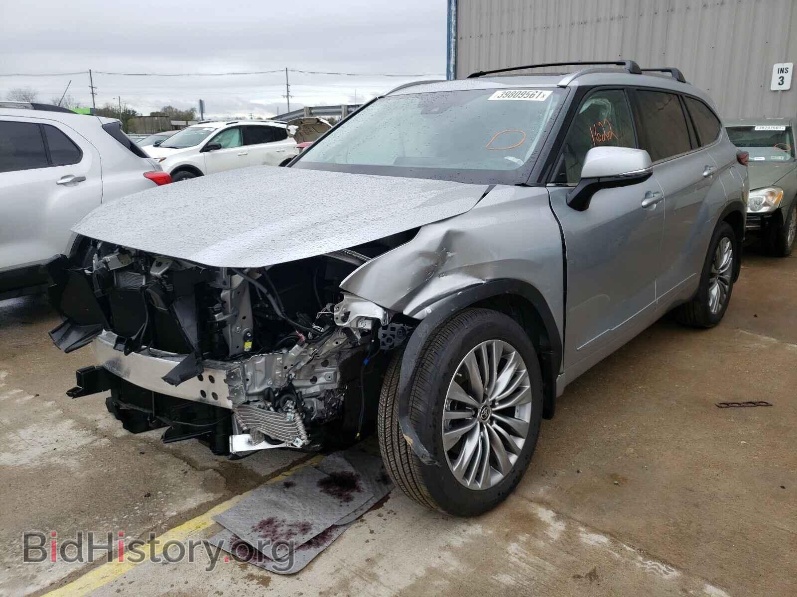 2021 TOYOTA HIGHLANDER - VIN: 5TDFZRBH7MS079869 - Photo 2