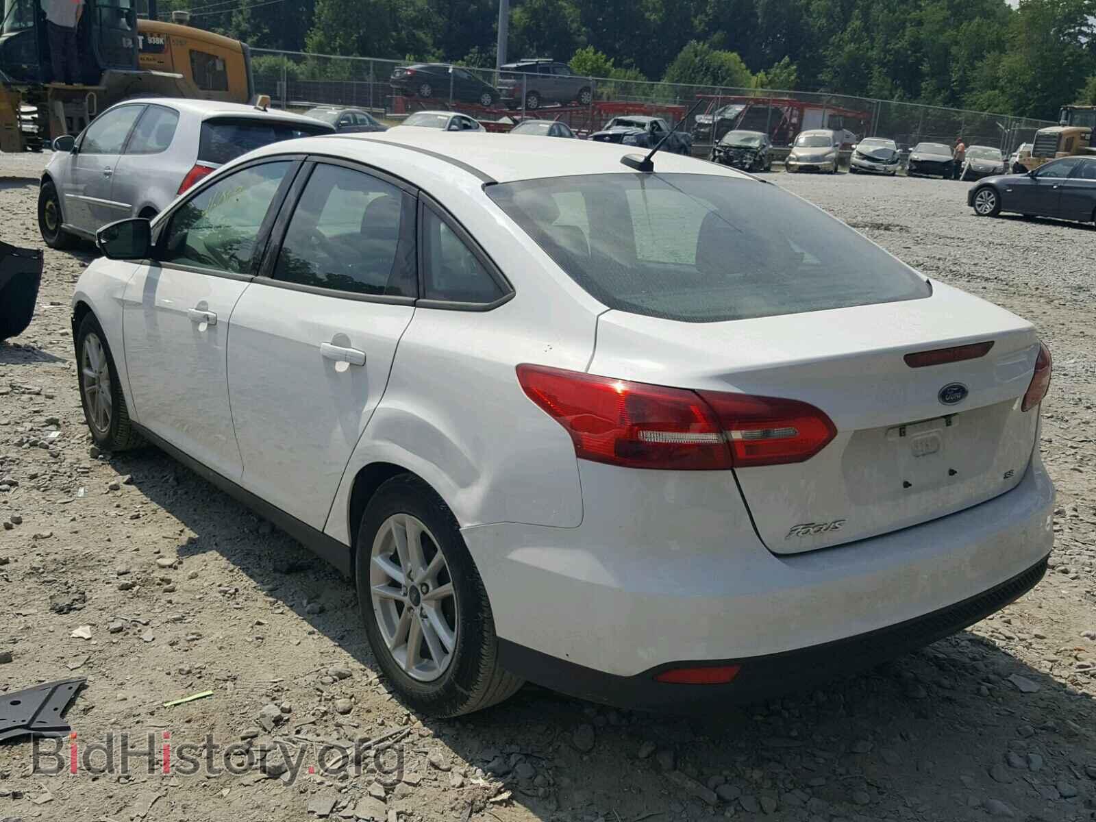 2017 FORD FOCUS - VIN: 1FADP3F28HL202785 - Фото 3
