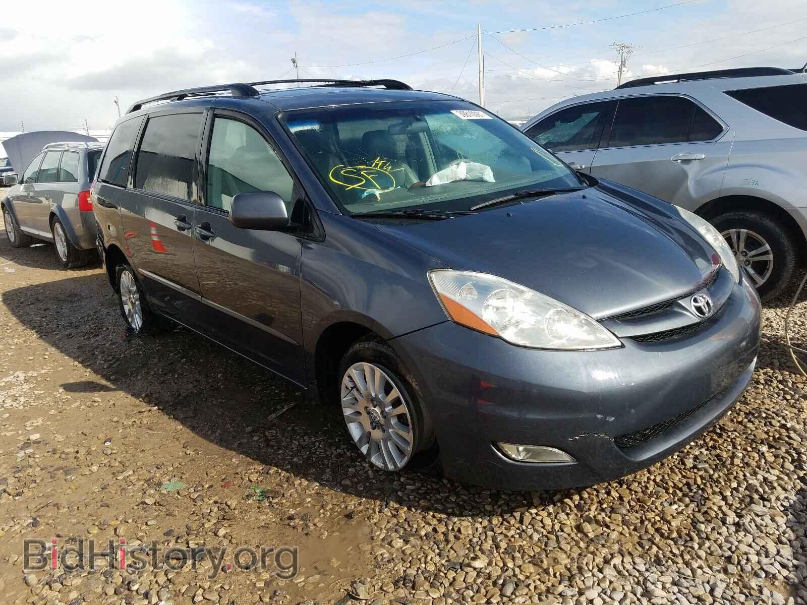 Фотография 5TDBK22C78S011091 - TOYOTA SIENNA 2008
