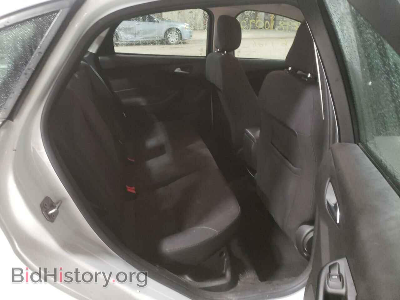 2018 FORD FOCUS - VIN: 1FADP3F27JL261249 - Фото 6