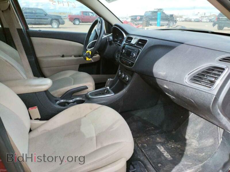 2013 Chrysler 200 (VIN 1C3CCBBB2DN505470) — photo 5 of 10
