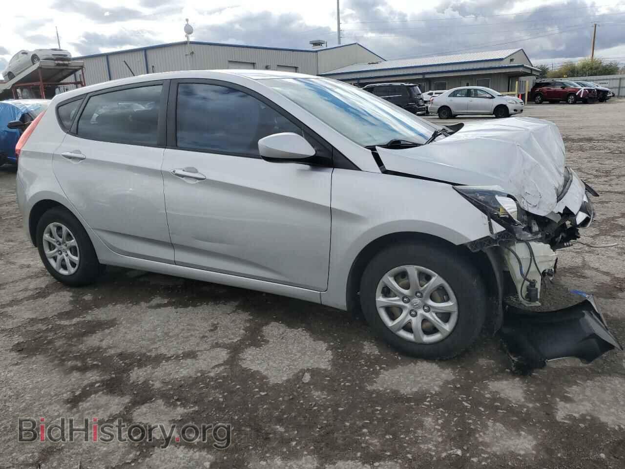 2013 HYUNDAI ACCENT - VIN: KMHCT5AE6DU122027 - Фото 4