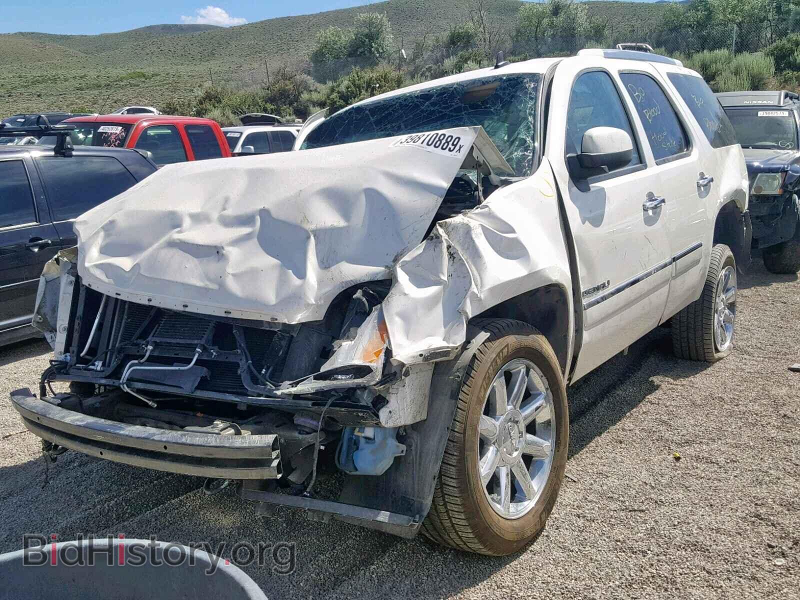 2013 GMC YUKON DENA - VIN: 1GKS2EEF6DR199655 - Фото 2