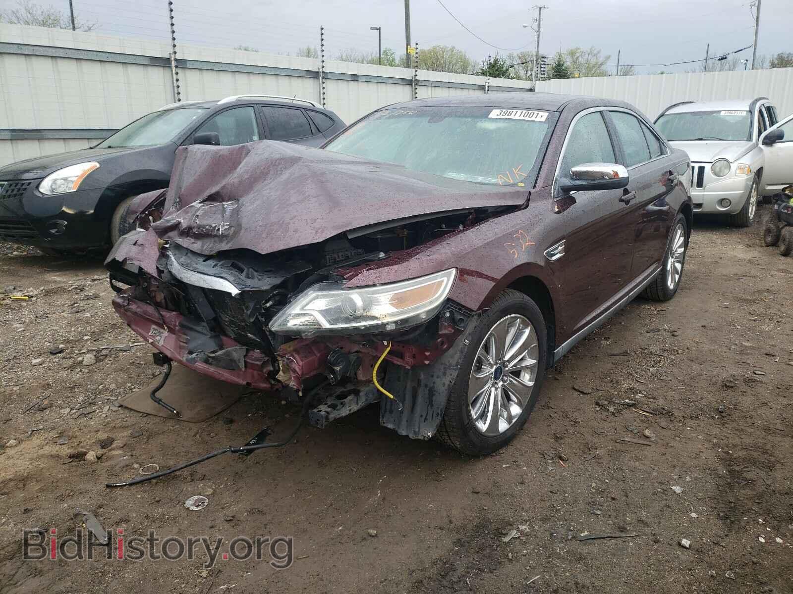 2011 FORD TAURUS - VIN: 1FAHP2FW0BG151359 - Фото 2