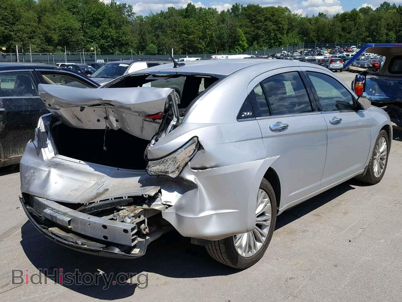 2012 CHRYSLER 200 - VIN: 1C3CCBCG2CN263823 - Photo 4