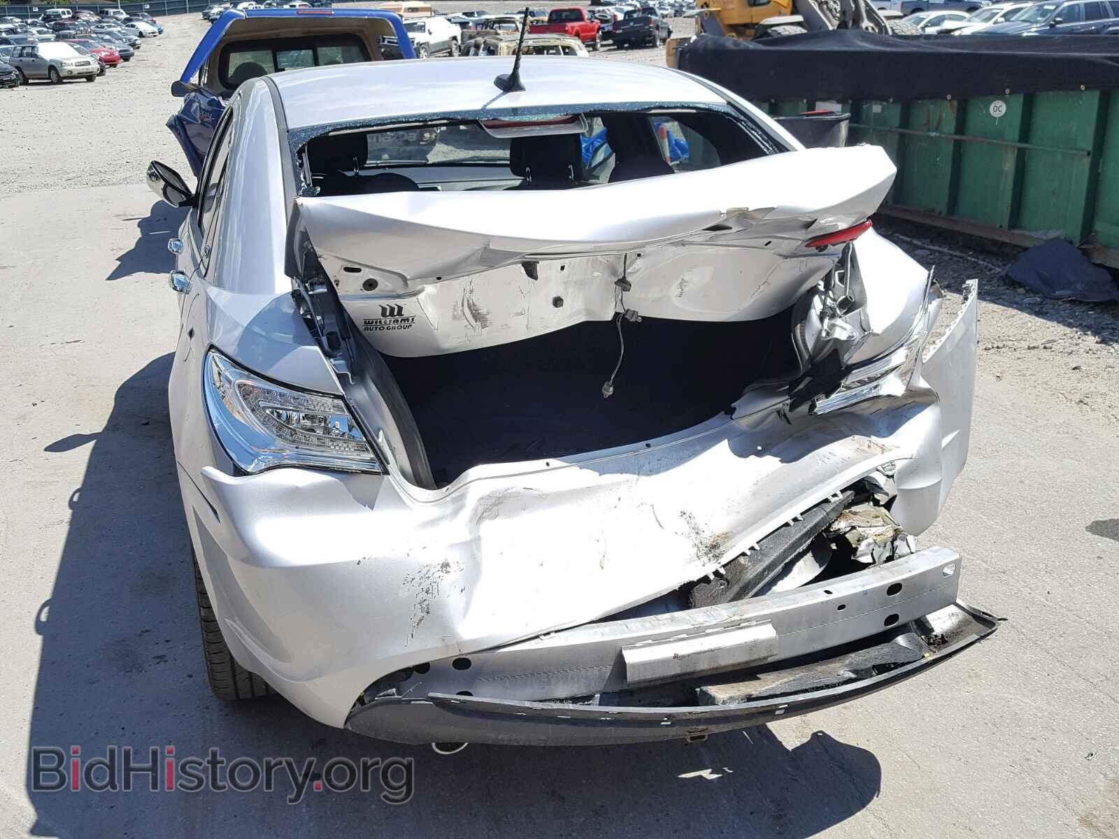 2012 CHRYSLER 200 - VIN: 1C3CCBCG2CN263823 - Photo 9