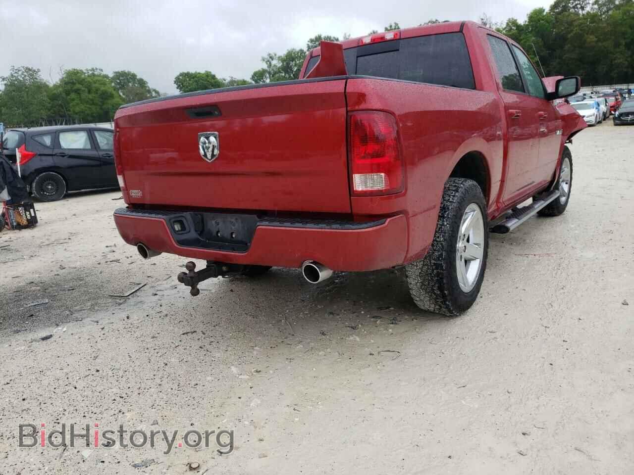 2010 DODGE RAM 1500 - VIN: 1D7RB1CT0AS206475 - Фото 4