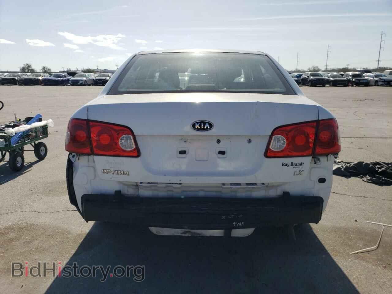 2008 KIA OPTIMA - VIN: KNAGE123585252500 - Фото 6