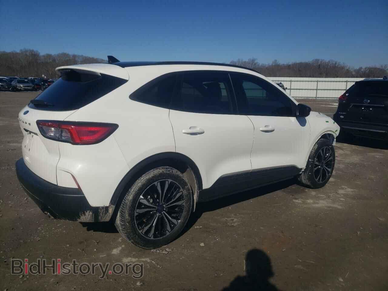 2021 FORD ESCAPE - VIN: 1FMCU0G68MUB09618 - Фото 3