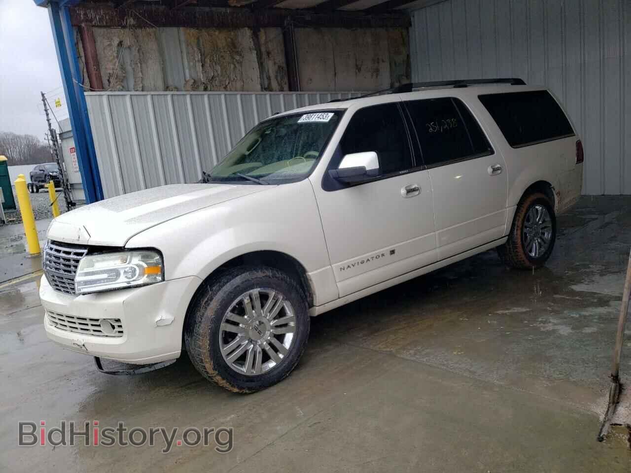 Photo 5LMFL27558LJ12956 - LINCOLN NAVIGATOR 2008