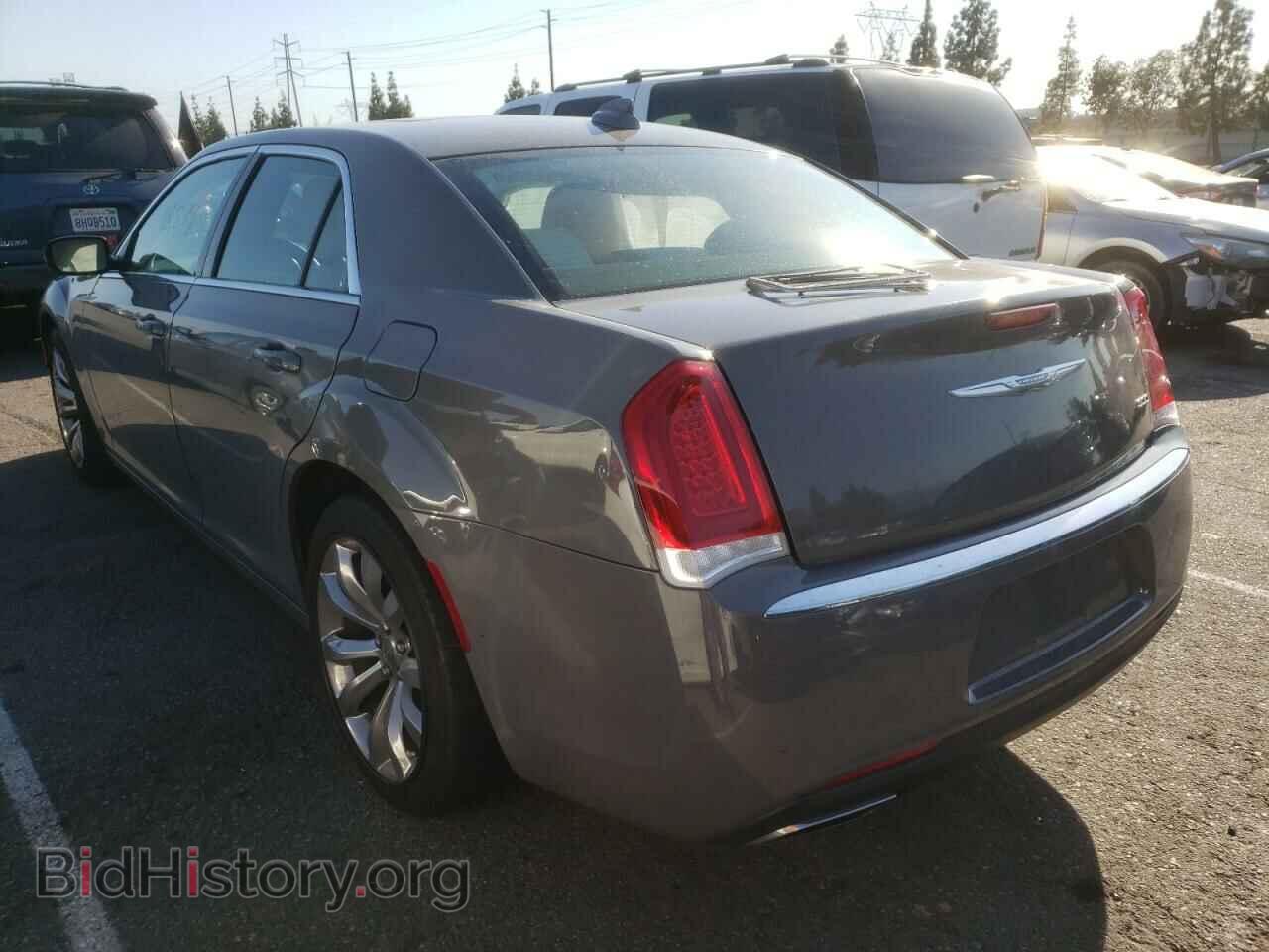 2017 CHRYSLER 300 - VIN: 2C3CCAAG7HH624136 - Фото 3