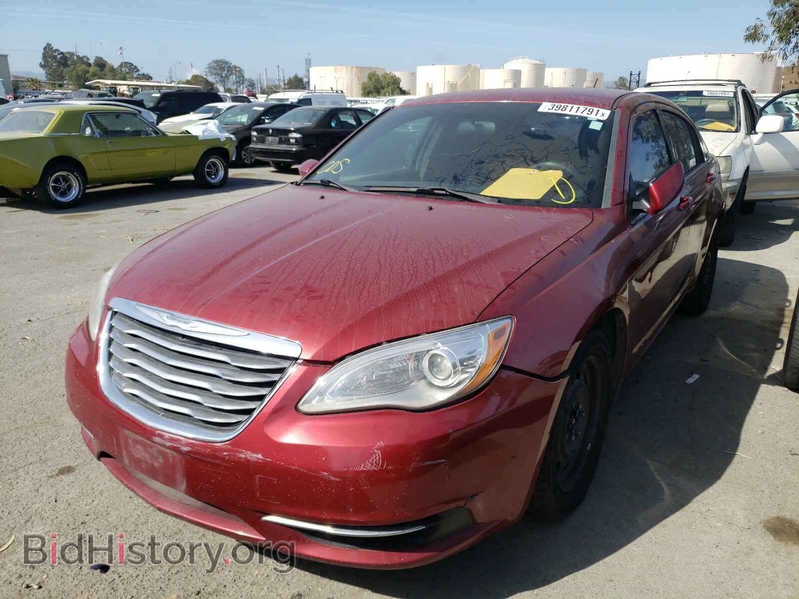 2014 CHRYSLER 200 - VIN: 1C3CCBAB1EN197209 - Фото 2