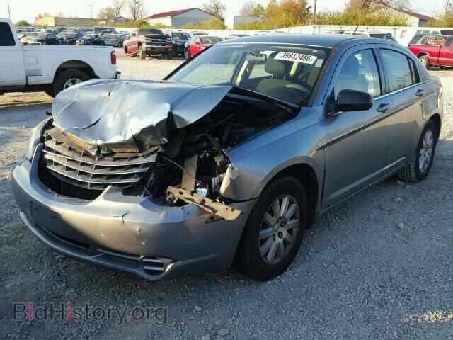 2010 CHRYSLER SEBRING - VIN: 1C3CC4FB4AN137956 - Фото 2