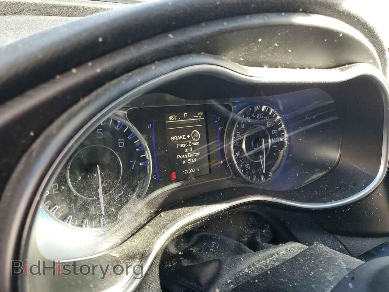 2016 CHRYSLER 200 - VIN: 1C3CCCAB5GN189655 - Фото 9