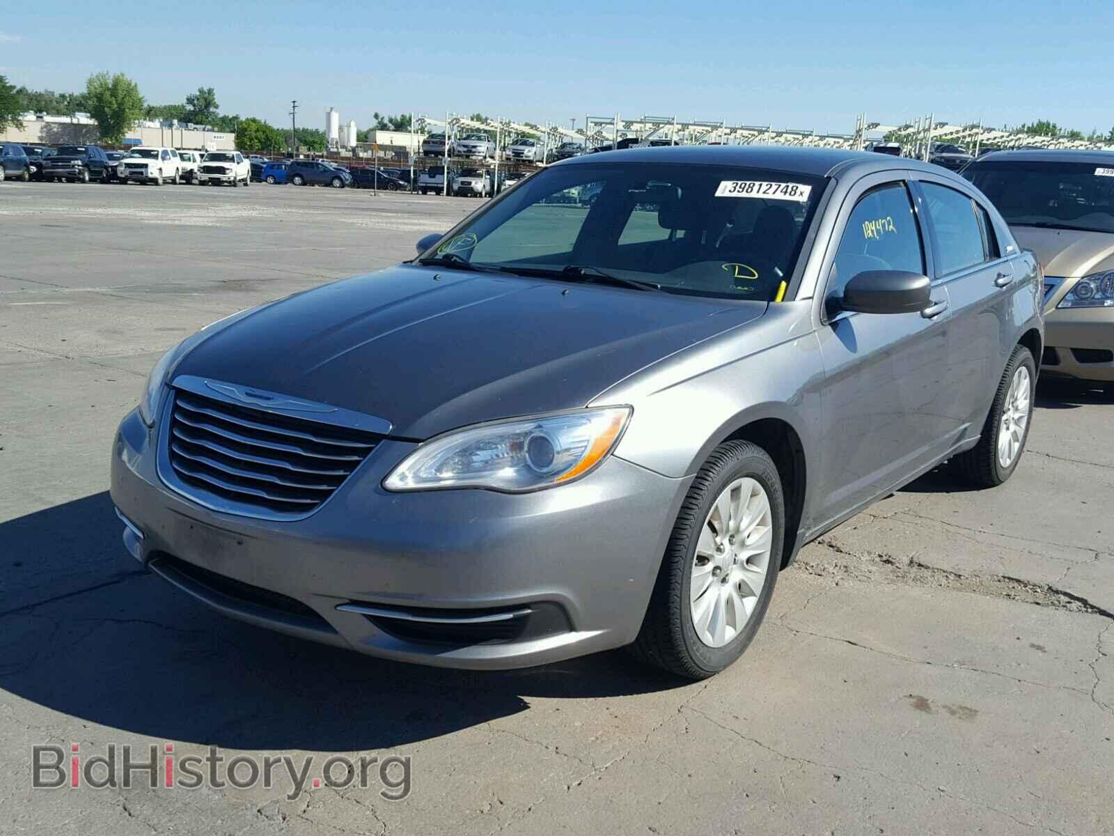 2012 CHRYSLER 200 - VIN: 1C3CCBAB4CN292019 - Фото 2