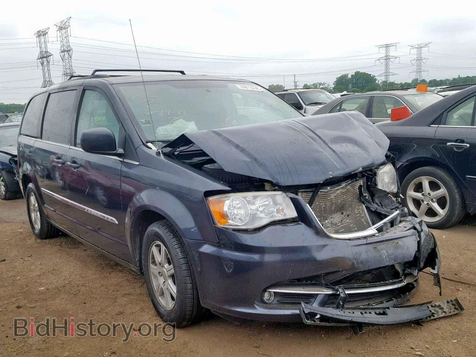 Фотография 2C4RC1BG2DR657344 - CHRYSLER TOWN & COU 2013