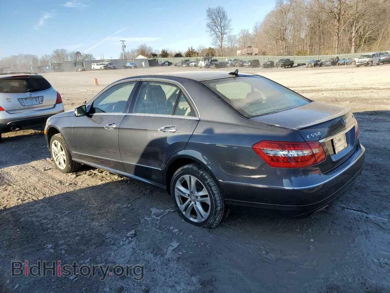 2011 MERCEDES-BENZ E-CLASS - VIN: WDDHF9AB6BA346966 - Фото 2