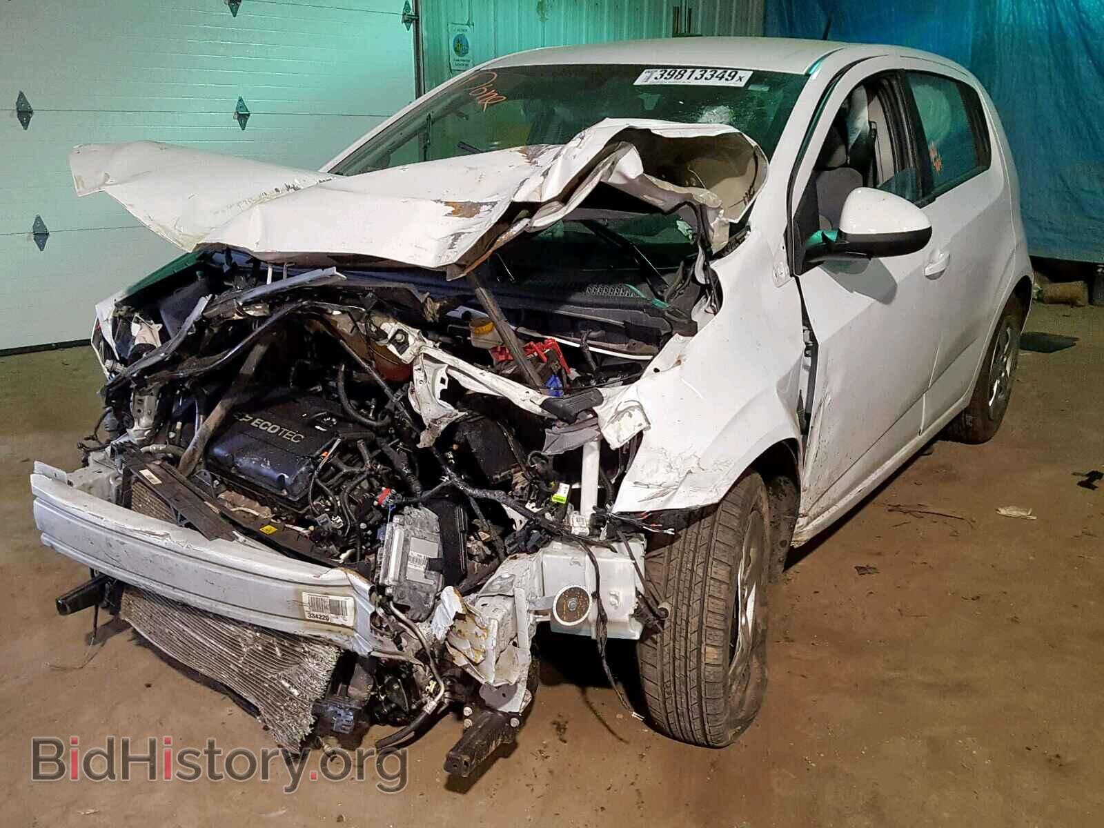 2014 CHEVROLET SONIC - VIN: 1G1JA6SH2E4140647 - Фото 2