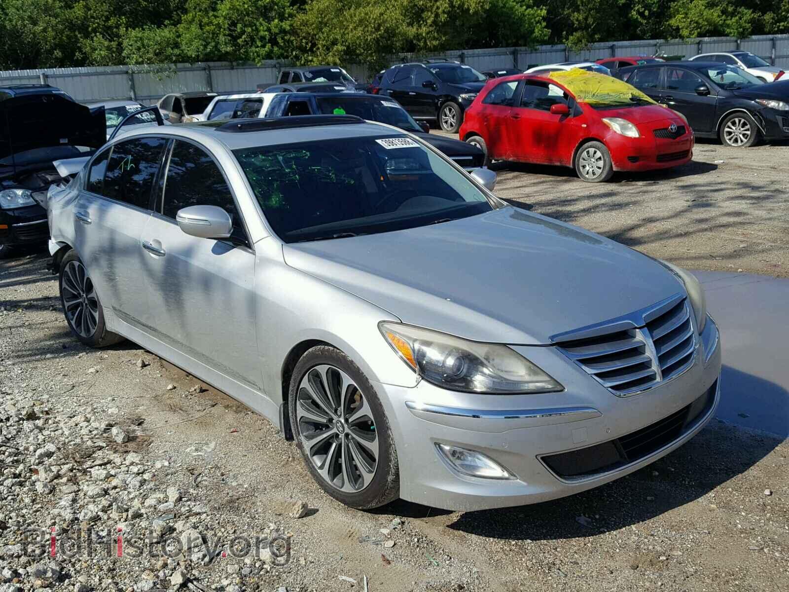 Photo KMHGC4DH9CU192931 - HYUNDAI GENESIS 2012