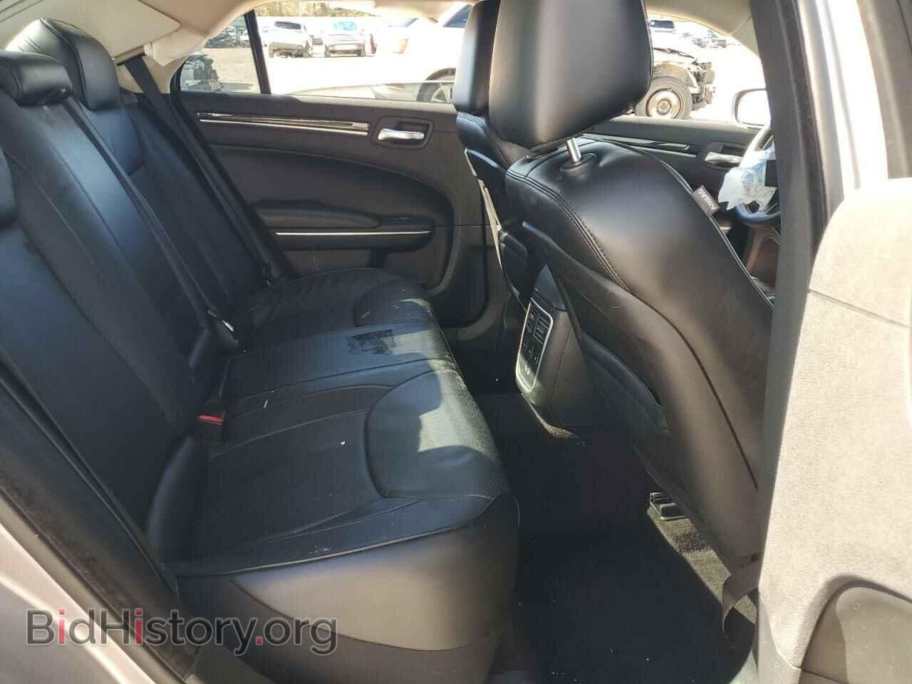2017 CHRYSLER 300 - VIN: 2C3CCAEGXHH610063 - Фото 10