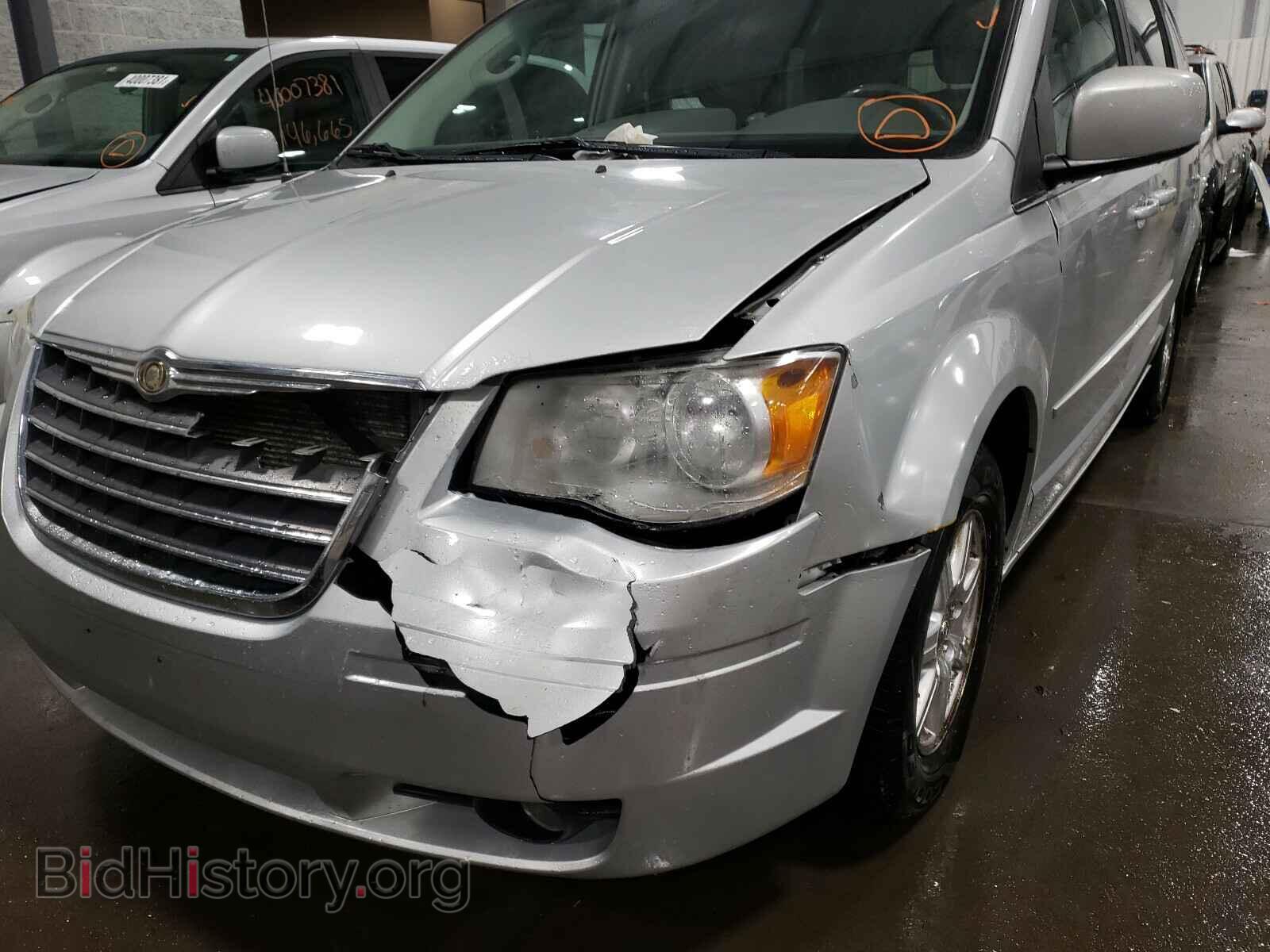 2008 CHRYSLER MINIVAN - VIN: 2A8HR54P08R840433 - Фото 9
