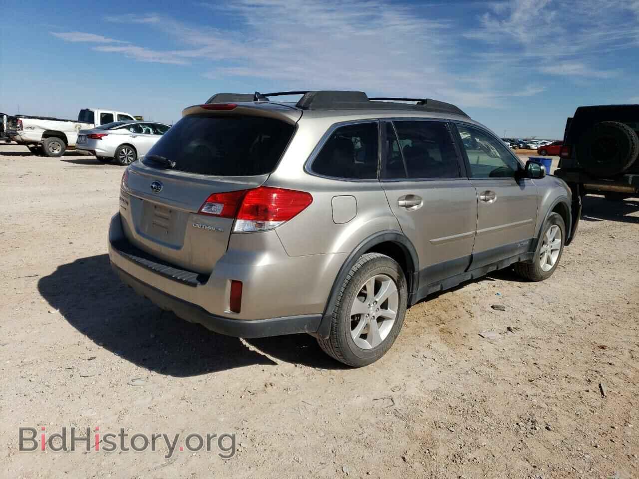 2014 SUBARU OUTBACK - VIN: 4S4BRCLC6E3267814 - Фото 3