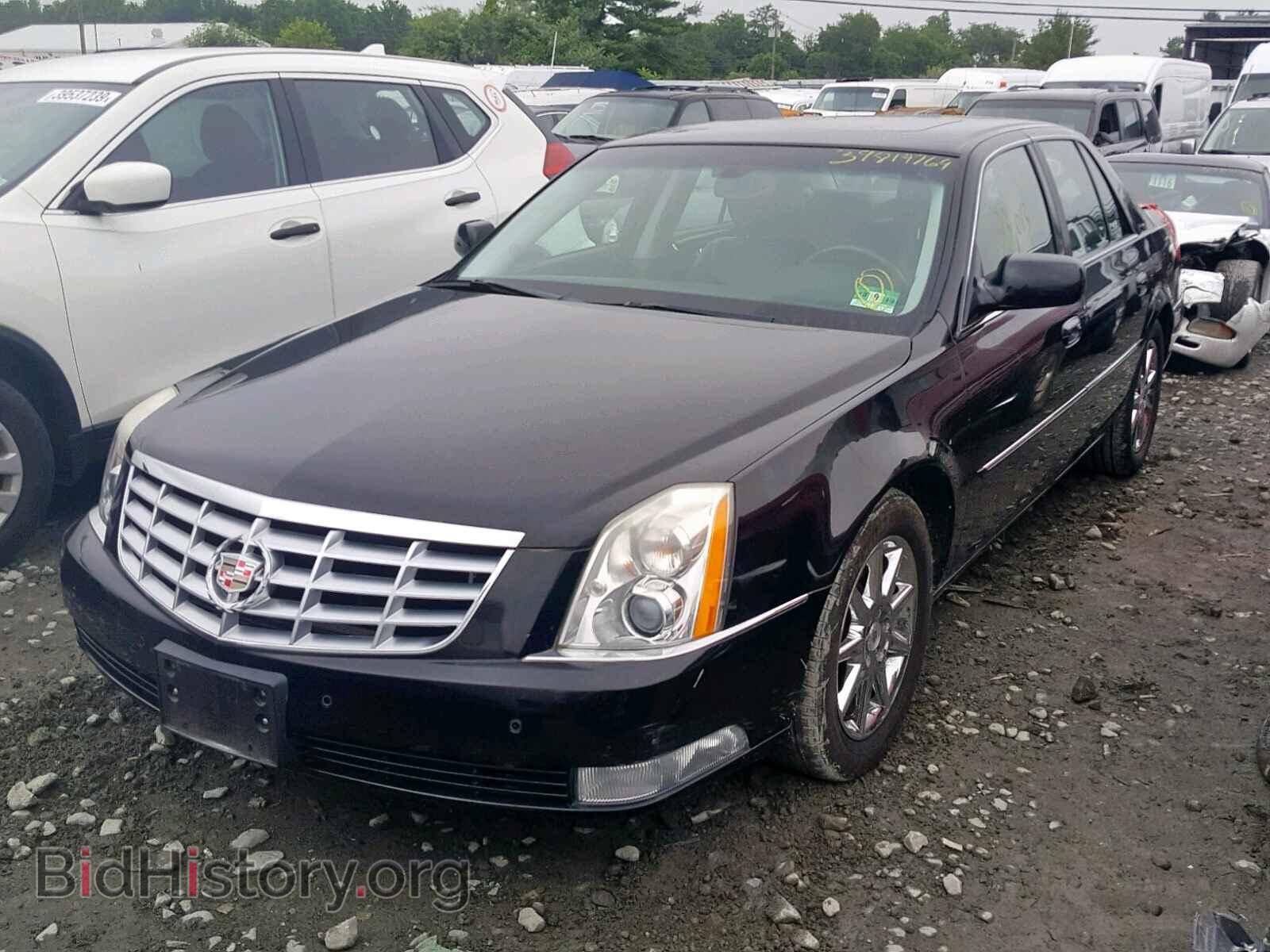2011 CADILLAC DTS - VIN: 1G6KD5E65BU113402 - Фото 2