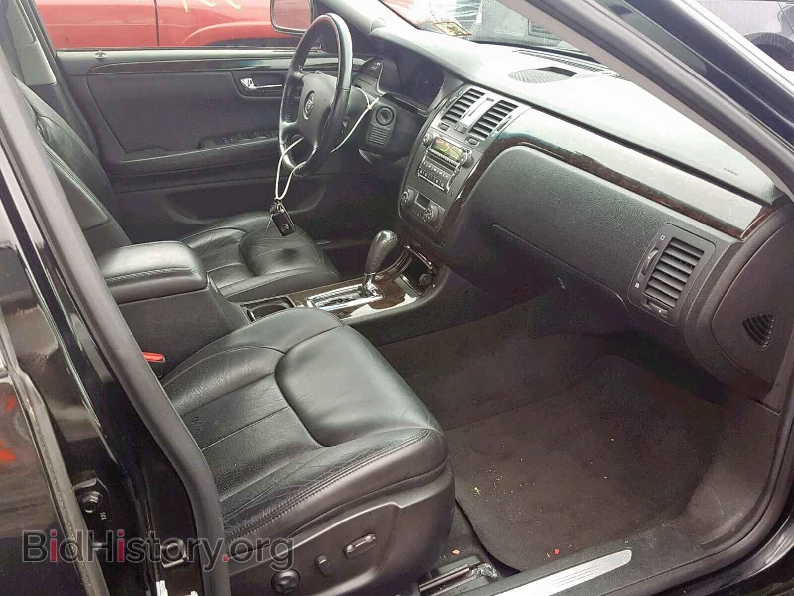 2011 CADILLAC DTS - VIN: 1G6KD5E65BU113402 - Фото 5