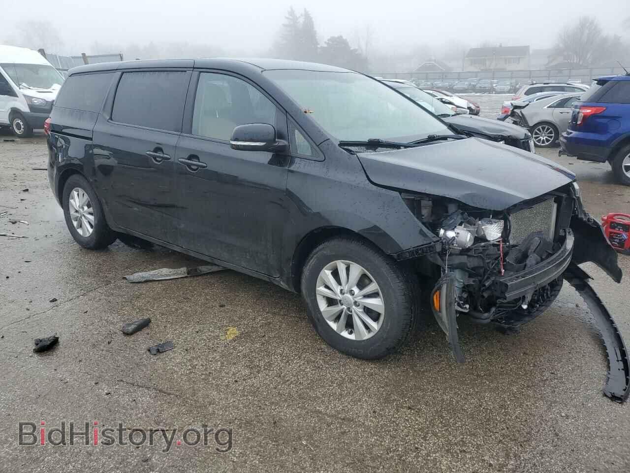 2017 KIA All Models - VIN: KNDMB5C19H6217990 - Фото 4