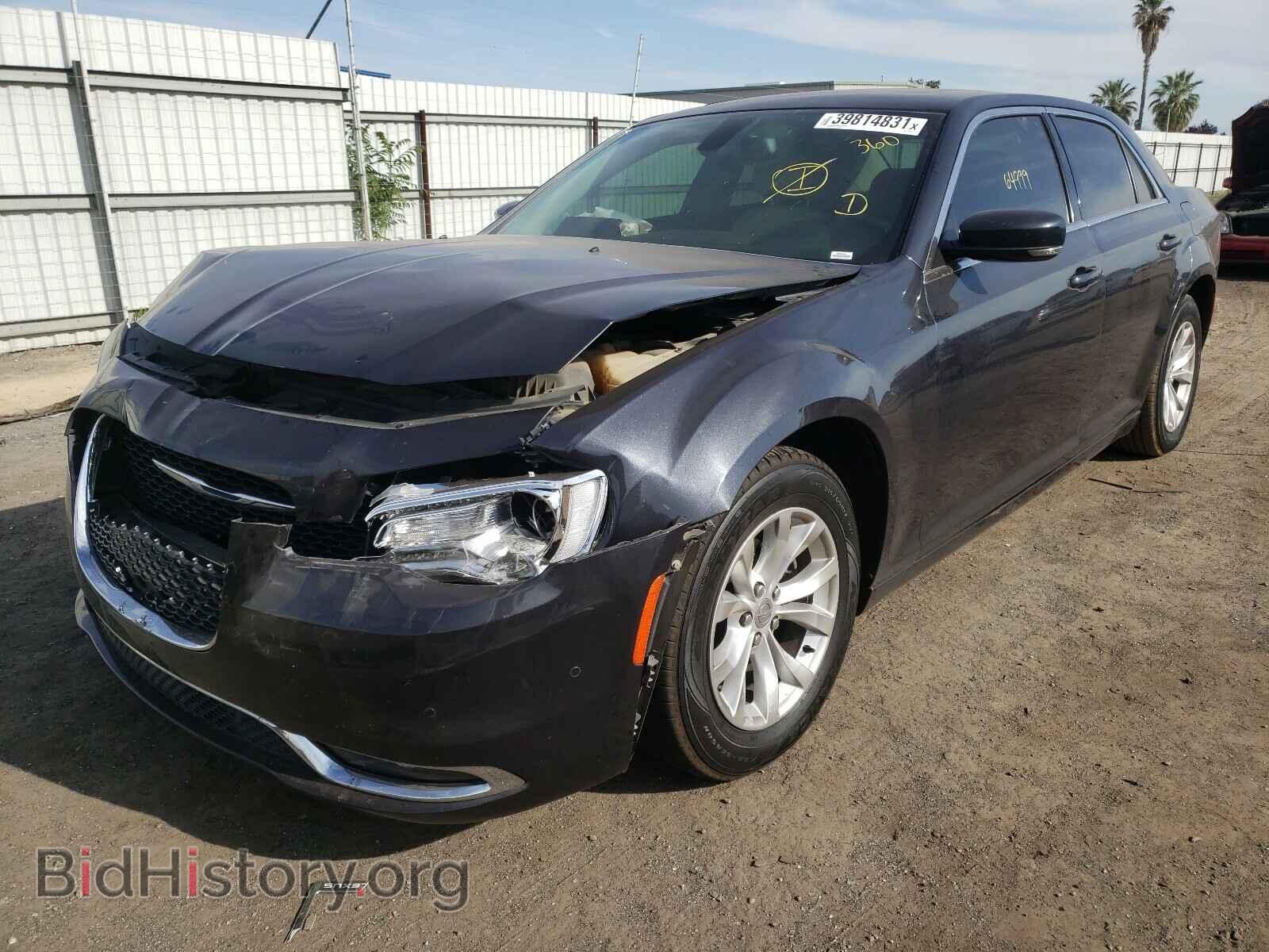 2016 CHRYSLER 300 - VIN: 2C3CCAAG9GH224528 - Фото 2