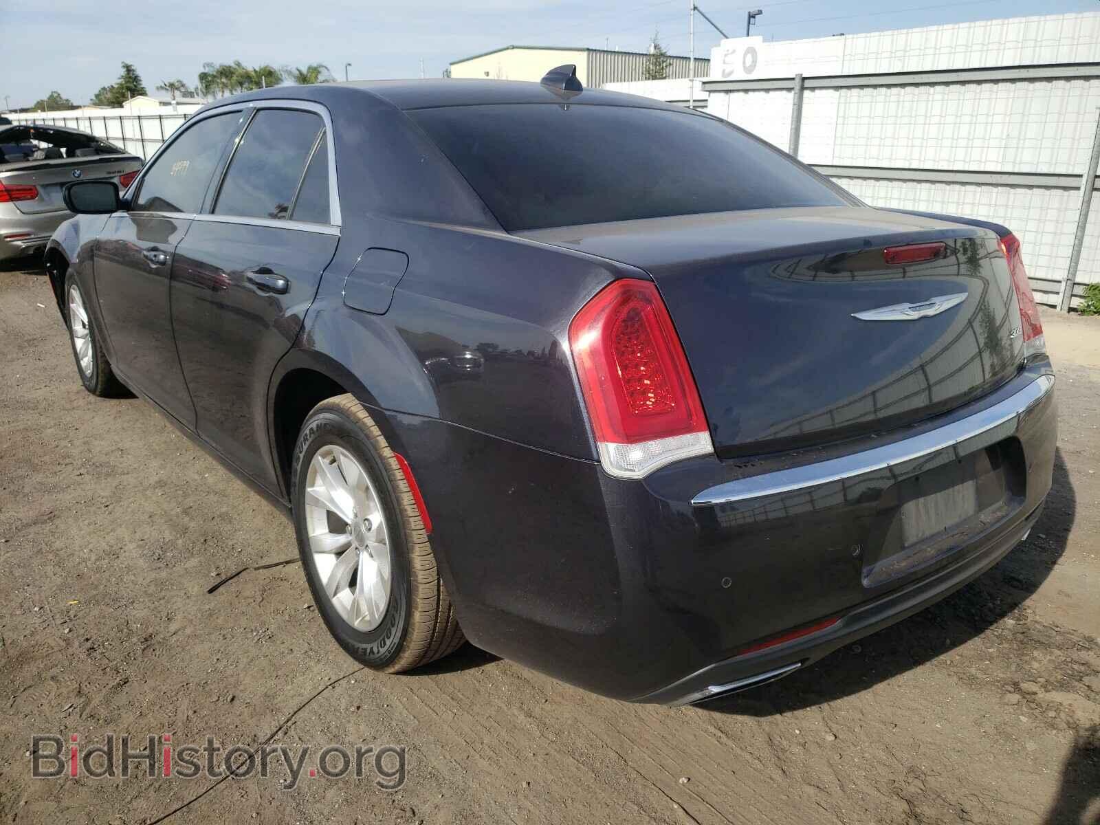 2016 CHRYSLER 300 - VIN: 2C3CCAAG9GH224528 - Фото 3