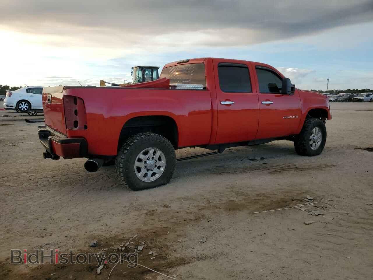 2011 GMC SIERRA - VIN: 1GT121C83BF190835 - Фото 3