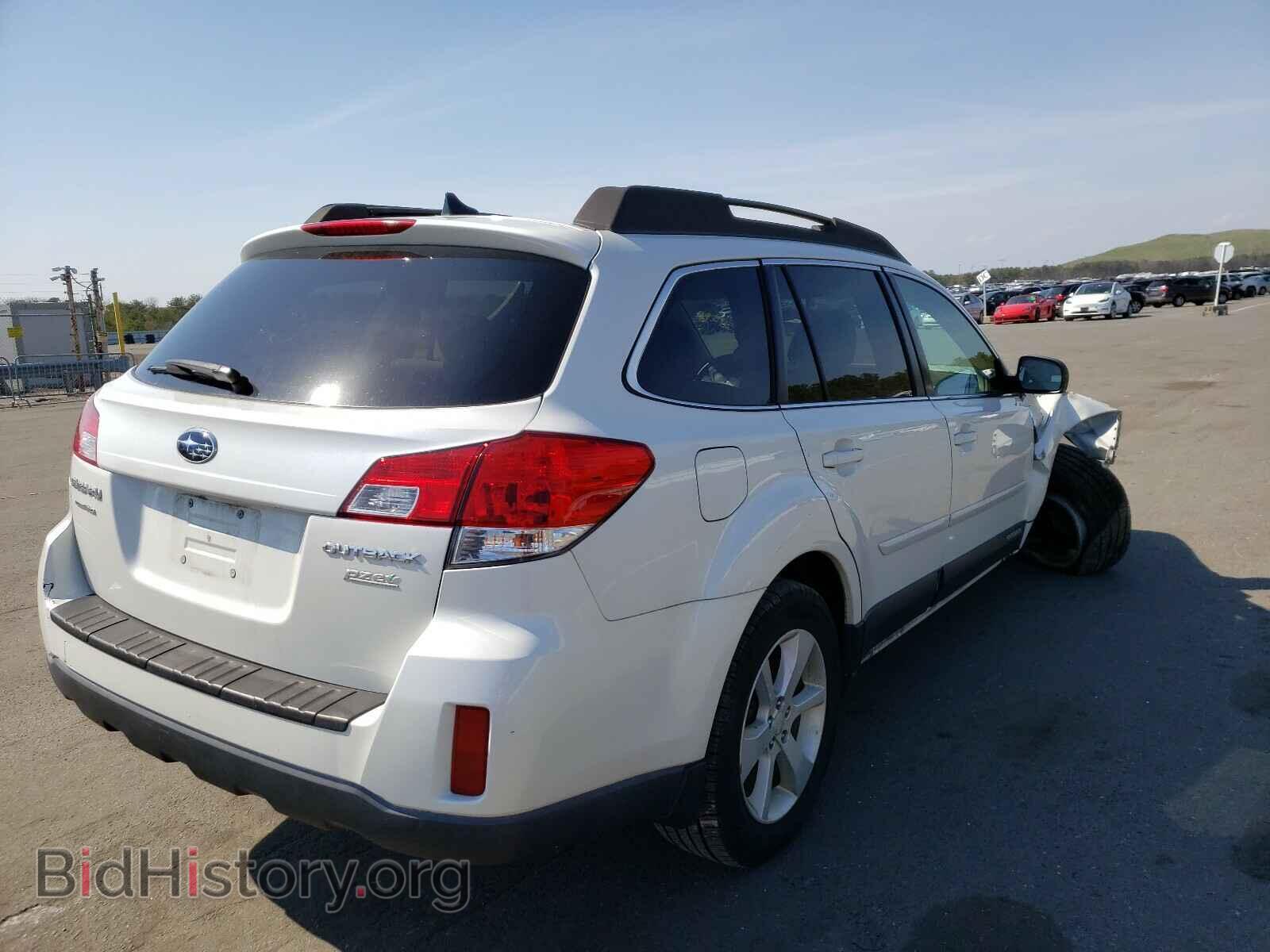 2014 SUBARU OUTBACK - VIN: 4S4BRBCC7E3262518 - Фото 4
