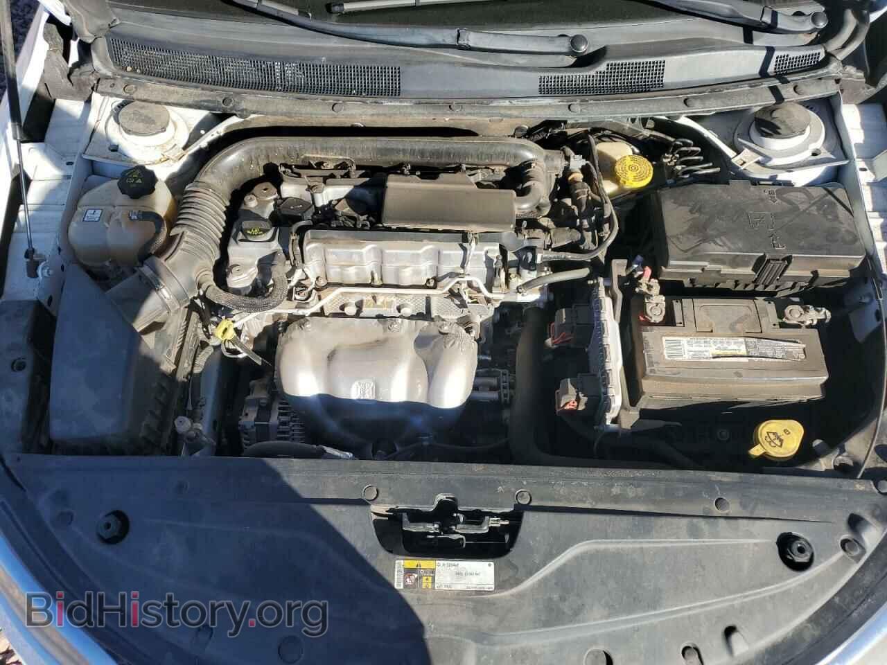 2016 CHRYSLER 200 - VIN: 1C3CCCFB5GN100160 - Фото 11