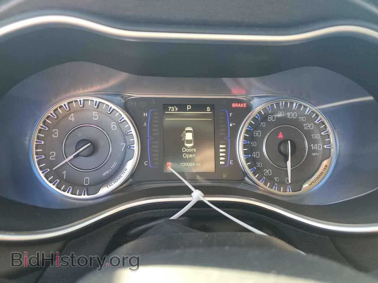 2016 CHRYSLER 200 - VIN: 1C3CCCFB5GN100160 - Фото 9